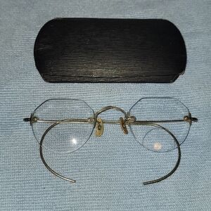 Antique Vintage 1 Bifocal Eyeglass Silver Tone Frames Wireless Rims + Case